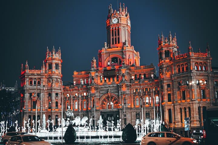 Private 3-hour Madrid Night Tour with Guide and Driver