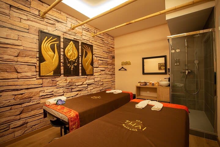 Couples massage room