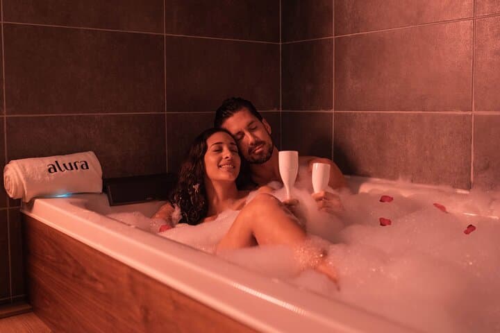 Floral Jacuzzi Bath
