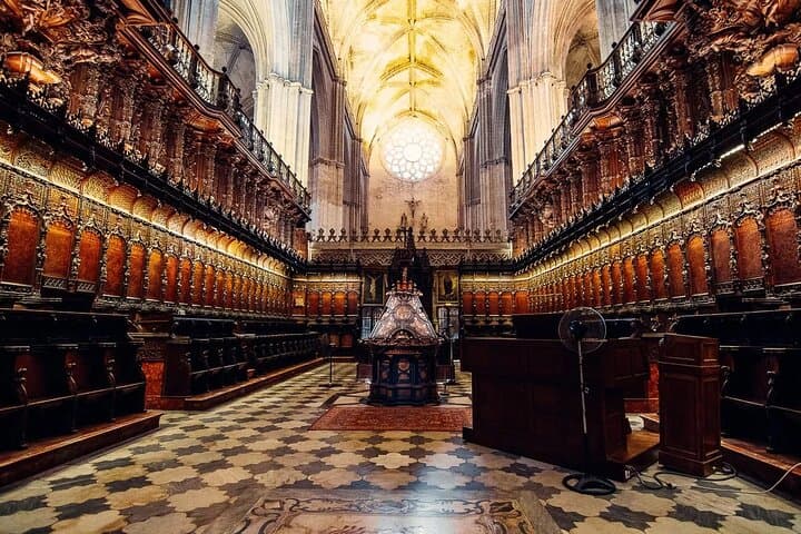 Walking Tour of Seville Cathedral with Guide