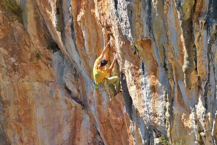 Climbing day in private tour