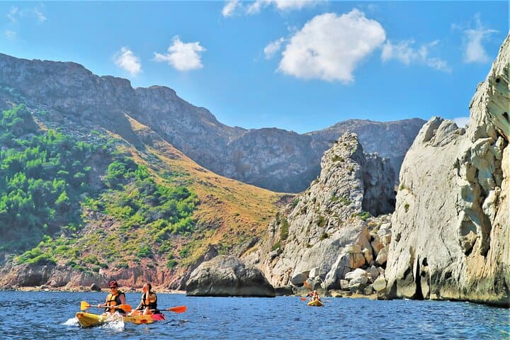 Kayak Secret Beach