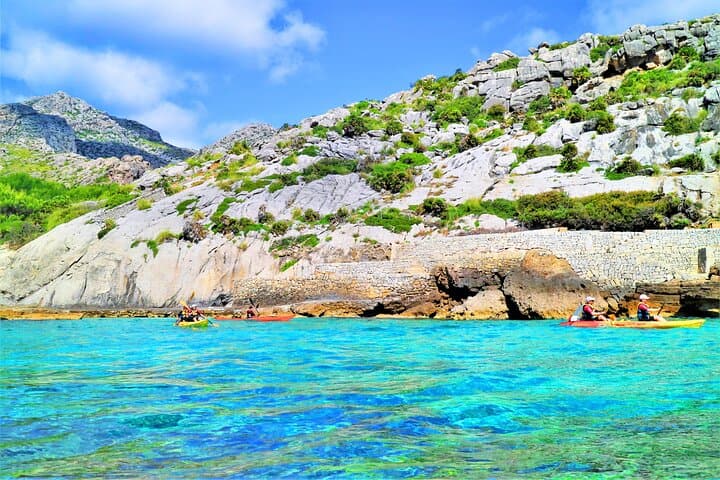Kayak Secret Beach