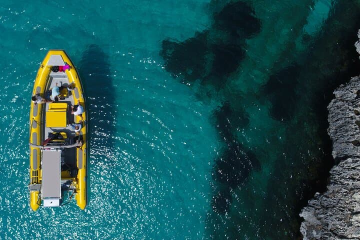 Snorkeling in the Natural Park of Mallorca by boat