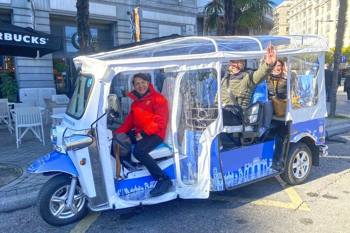 Private Madrid Historic Sights Tour by Electric Tuk-Tuk