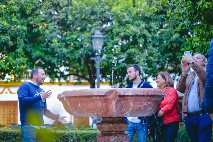 Seville Jewish Quarter Small-Group Walking Tour: History & Gems