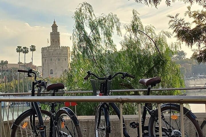 Rent your bike in Seville