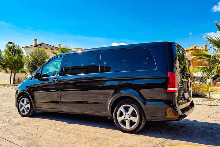 Private Transfer Alicante Airport-Benidorm OR Benidorm-Alicante