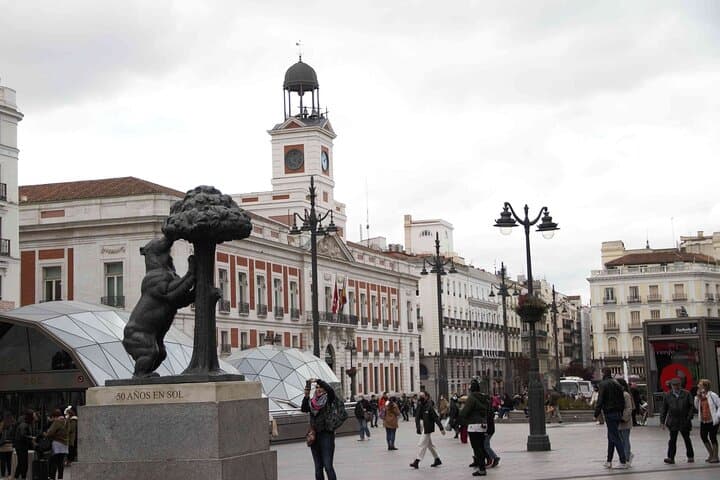 Madrid's Royal Palace & Prado Museum Private Walking Tour