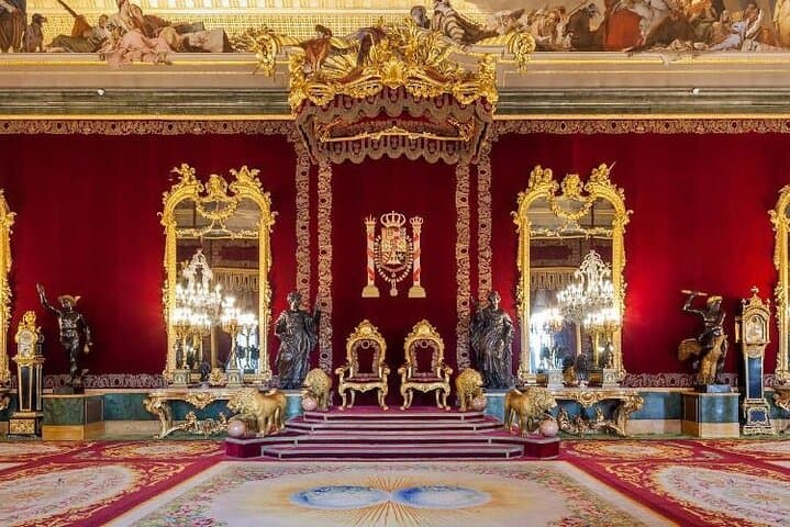 Madrid's Royal Palace & Prado Museum Private Walking Tour