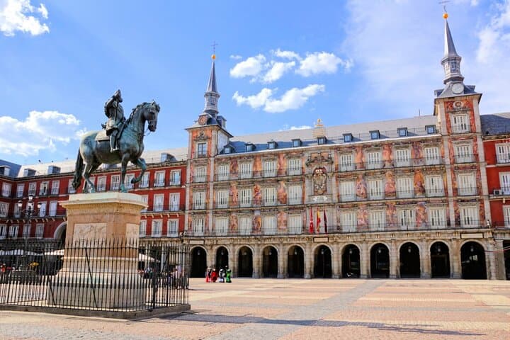 Don Quixote Quest Experience in Madrid