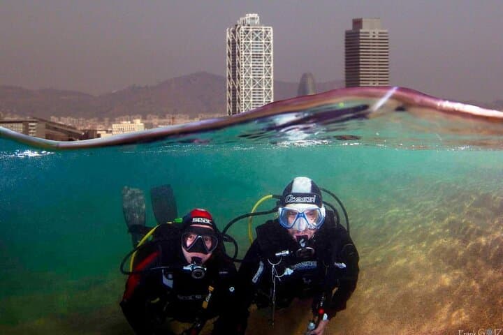 PADI Course and Diving in Levante Beach, Barcelona