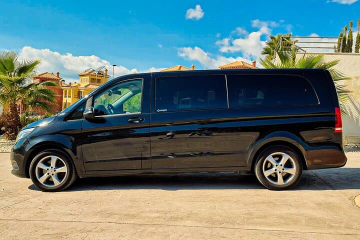 Private VIP Transfer from Alicante Airport to Denia area