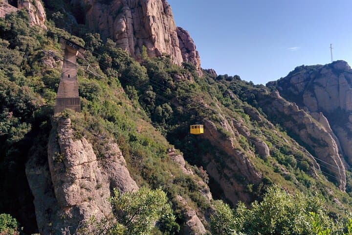 Full-day Montserrat Private Tour by Train + Cable car and/or Rack Railway