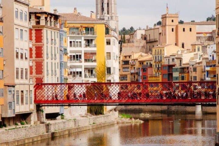 Palamos Shore Excursion: Girona History and Gastronomy Private Tour