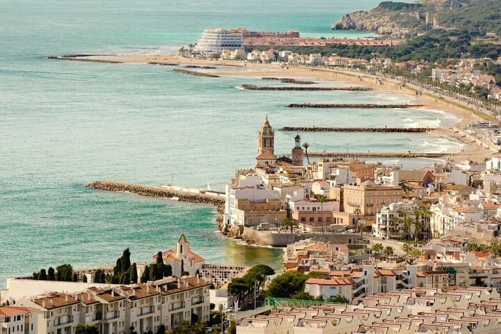 Private Transfer from Airport Barcelona to Sitges