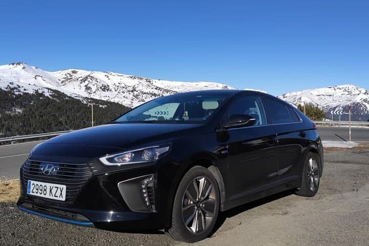 Private Transfer from Airport Barcelona to Sitges