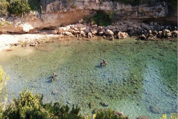Diving In The Sea With Instructor In Tarragona Spain