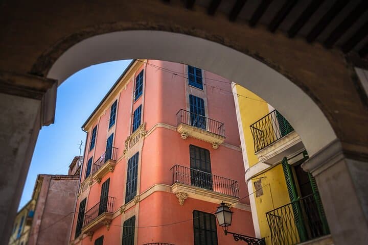 Palma de Mallorca Self-Guided Scavenger Hunt and Tour