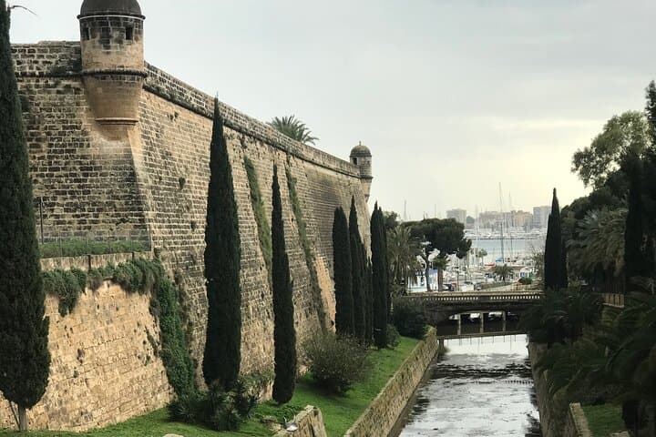 Es Baluard