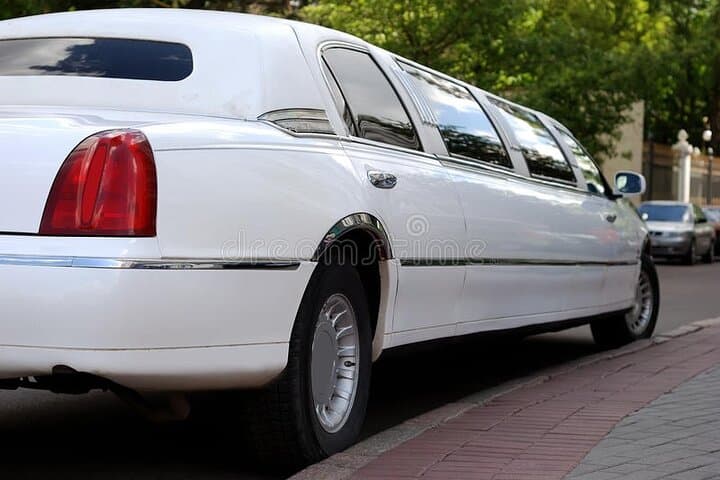 Two Hours Quick Barcelona Private Tour with Hotel Pick up