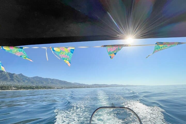 4 Hour Boat Ride in Jarana on the Bayliner Element XR7
