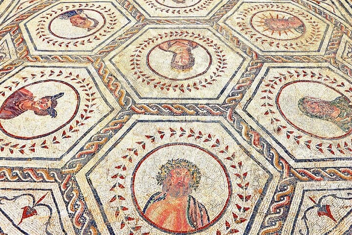 Discover the City of Italica