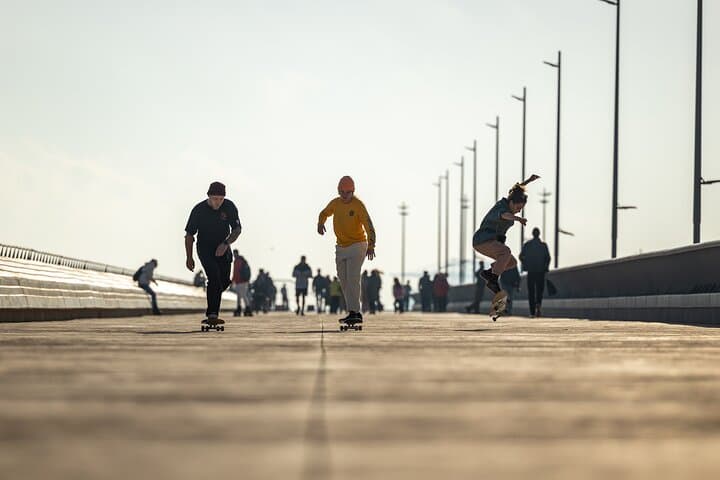 Cruiser Board Full-Day Tour in Barcelona