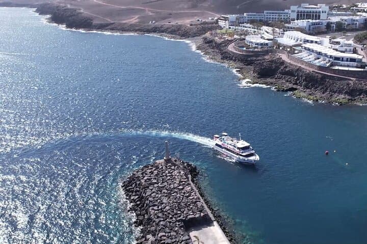 Water Taxi: Puerto del Carmen - Puerto Calero