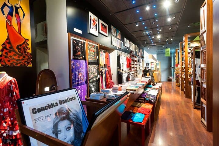Combined ticket: Puro Flamenco Show + Flamenco Museum visit