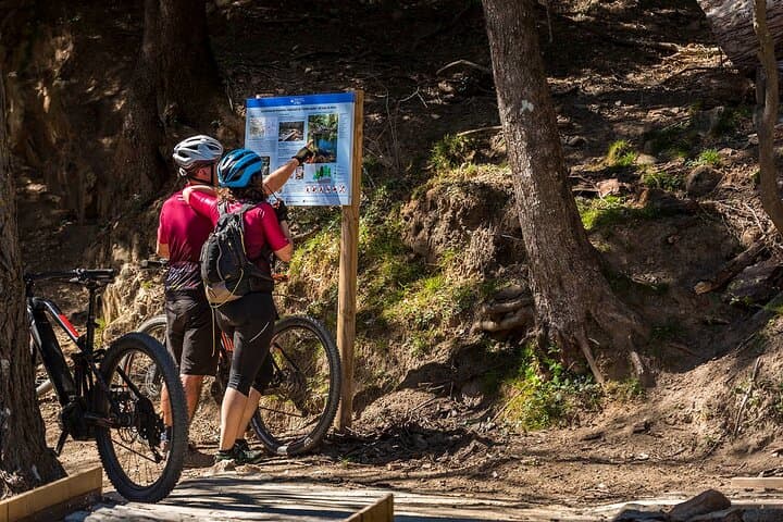 Guided Tour in E-mountainbike in Empordà
