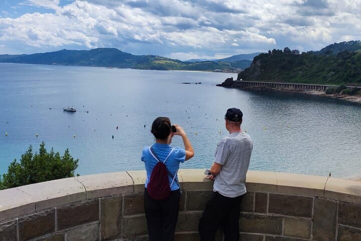 Basque Coast & Zumaia Flysch Boat Trip: Getaria & Zarautz