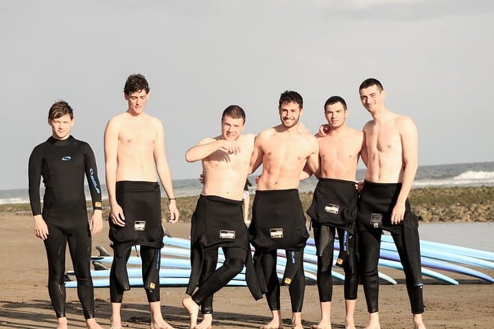 Surf experience Maspalomas – official surf school since 2004.