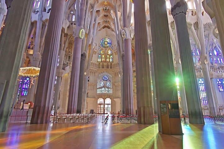 Sagrada Familia Private Tour with Priority Entrance