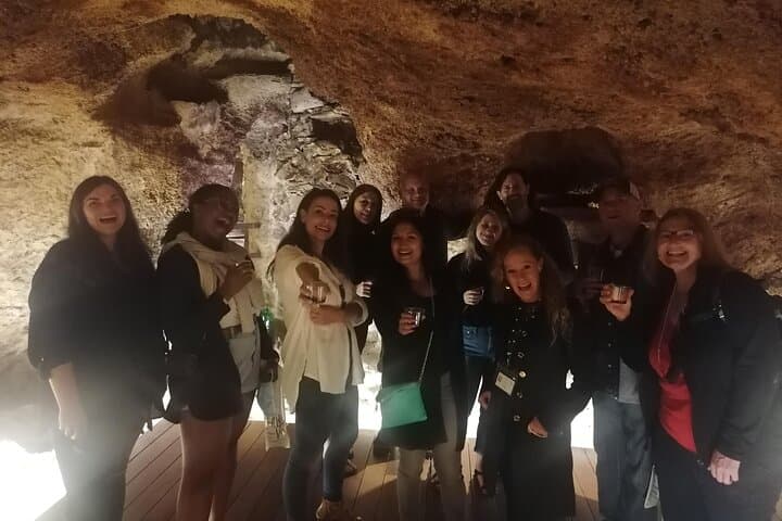 Valencian Caves with Boat Ride and Sagunto Private Day Trip