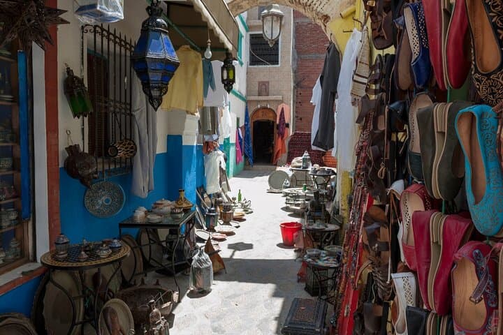 Private Tour from Cadiz to Tangier and Asilah