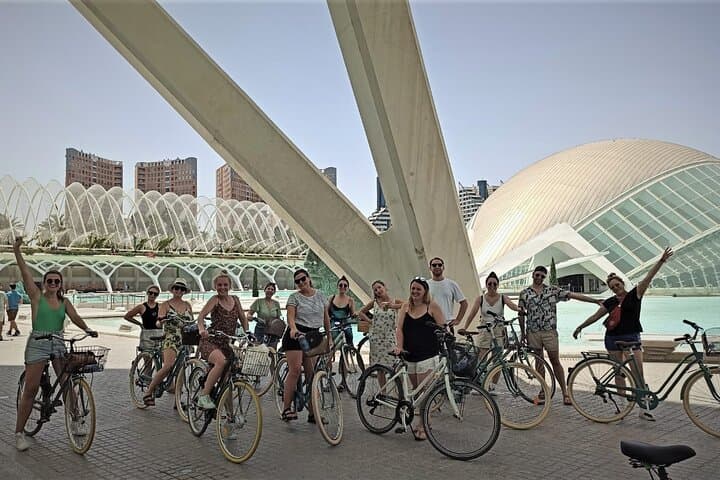 Private 3-Hour Bike Tour: Discover City Gems & Beautiful Beaches
