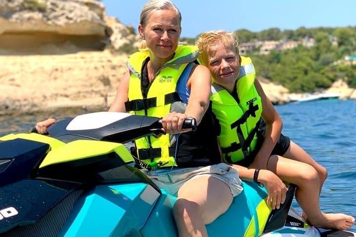 1 Hour Jetski in Andratx