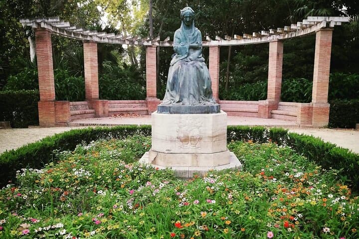 "Seville: Love At First Sight" Private Tour