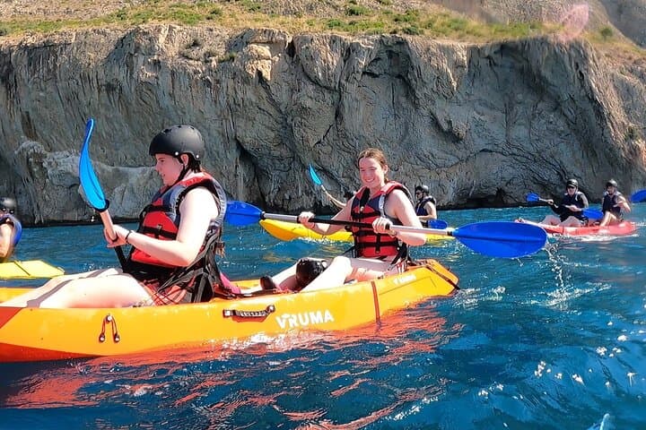 Kayak excursion to Cova dels Coloms from Platja Mascarat