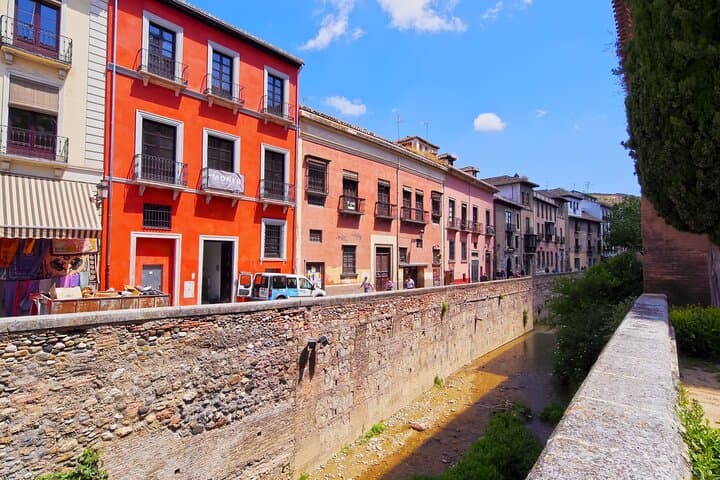 Granada: Alhambra tickets and other attractions
