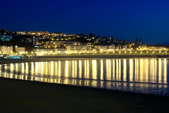 e-Scavenger hunt San Sebastián: Explore the city at your own pace
