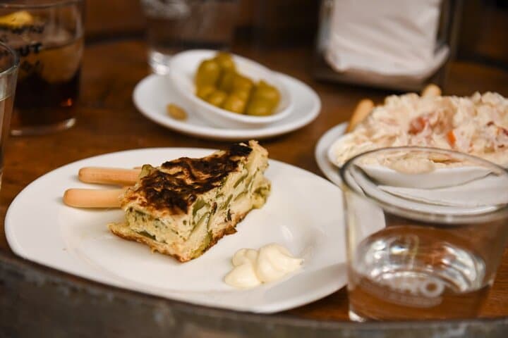 Traditional Malaga Tapas and Wine Tour
