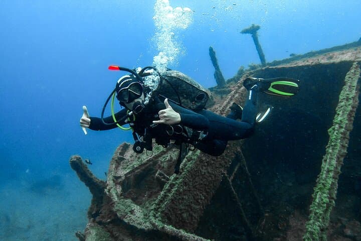 Wreck diving