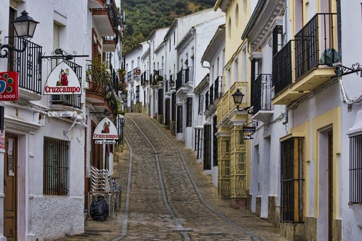 Private Transfer from/to Cadiz Airport to/from Hotel