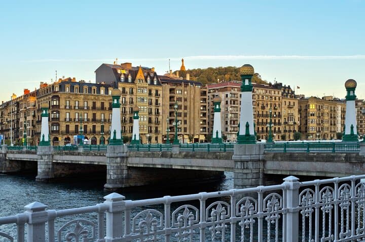 San Sebastian Scavenger Hunt & Self Guided Walking Tour