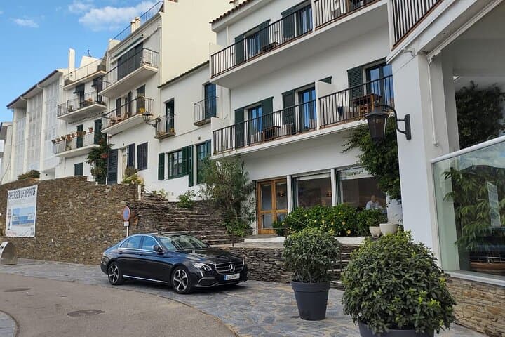 Private Transfer from Barcelona to Cadaqués/ Roses/ Ampuriabrava