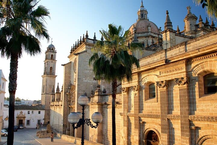 Private excursion to Jerez de la Frontera with Equestrian Show from Cadiz