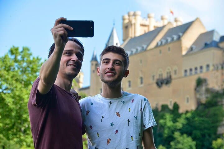 Half-Day Private Tour in Segovia with Attractions from Madrid