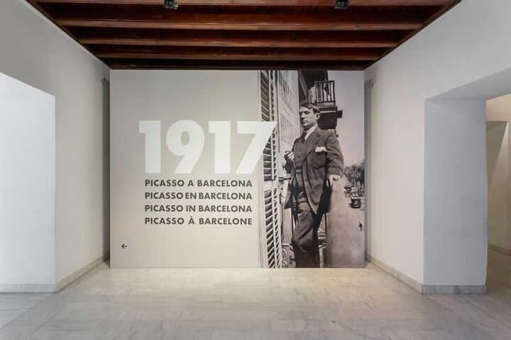 Skip The Line - Early Picasso Museum and Born Neighborhood